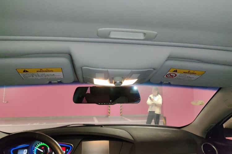 Used Roewe e550 2014 Flagship Edition Headliner