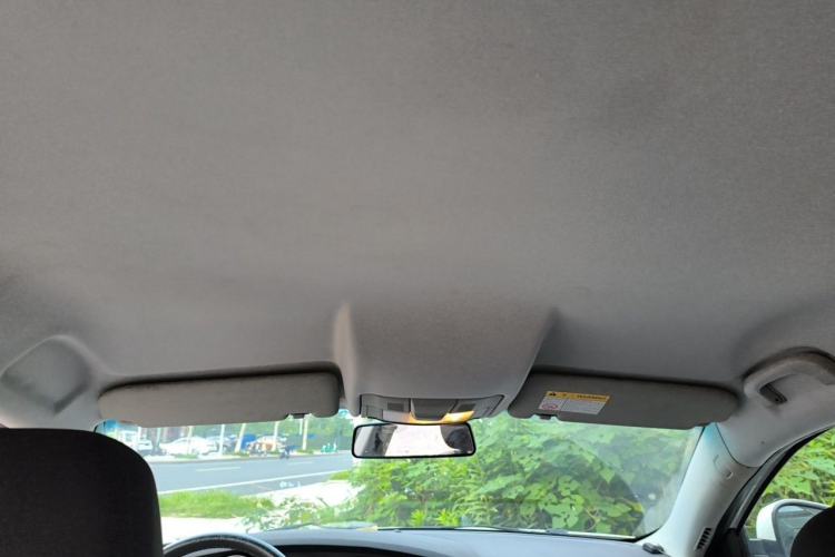 Used Roewe e550 2014 Luxury Edition Headliner