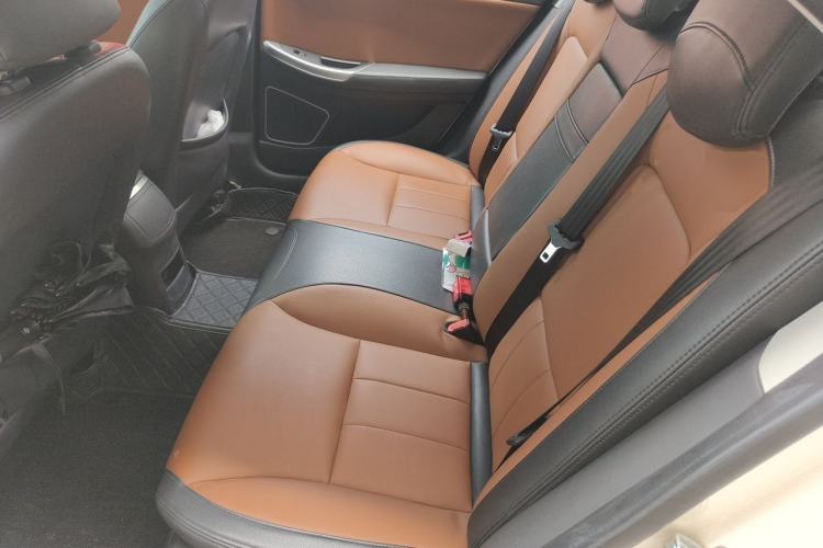 Used Roewe e550 2014 Flagship Edition Left Rear Seat