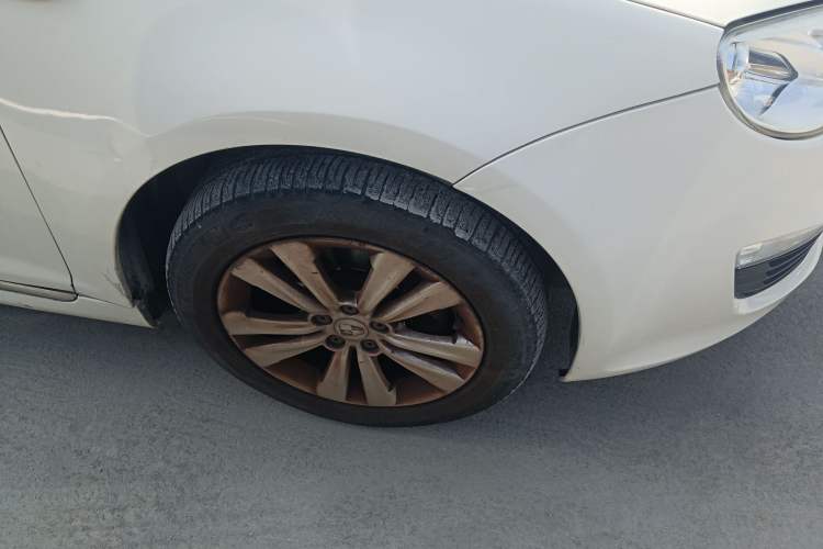 Used Roewe e550 2014 Flagship Edition Right Front Wheel Hub