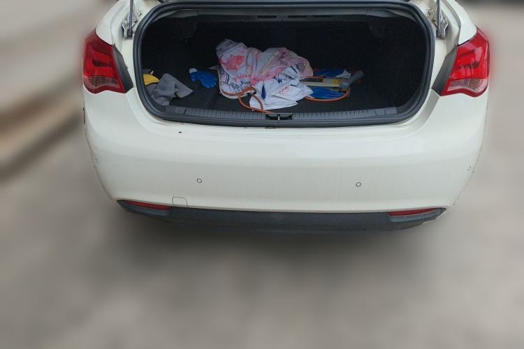 Used Roewe e550 2014 Flagship Edition Trunk