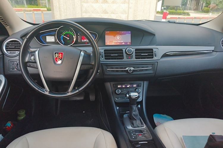 Used Roewe e550 2016 Deluxe Edition Center Console