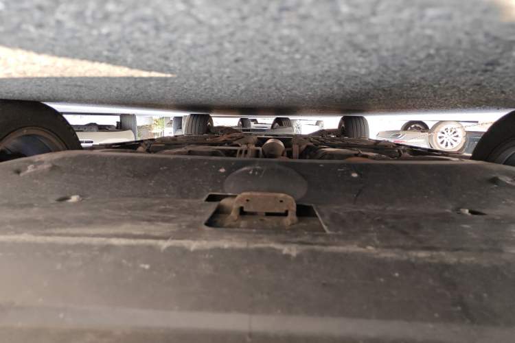 Used Roewe e550 2016 Flagship Edition Chassis Front