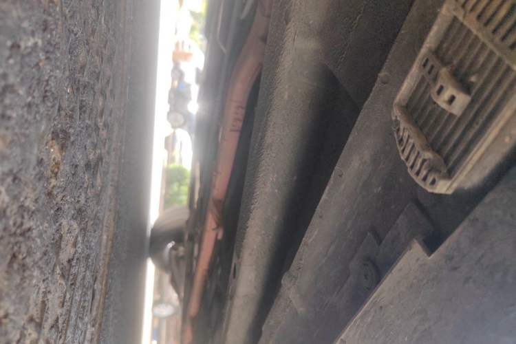 Used Roewe e550 2016 Deluxe Edition Chassis Front Left