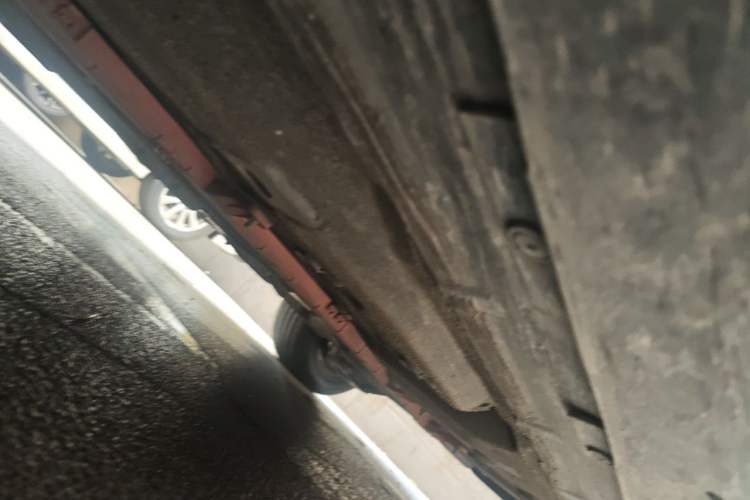Used Roewe e550 2016 Deluxe Edition Chassis Front Left