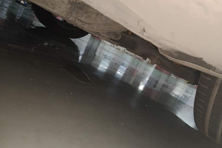 Used Roewe e550 2016 Deluxe Edition Chassis Front Right