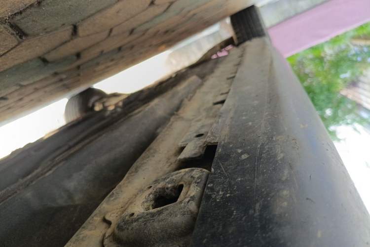 Used Roewe e550 2016 Deluxe Edition Chassis Front Right