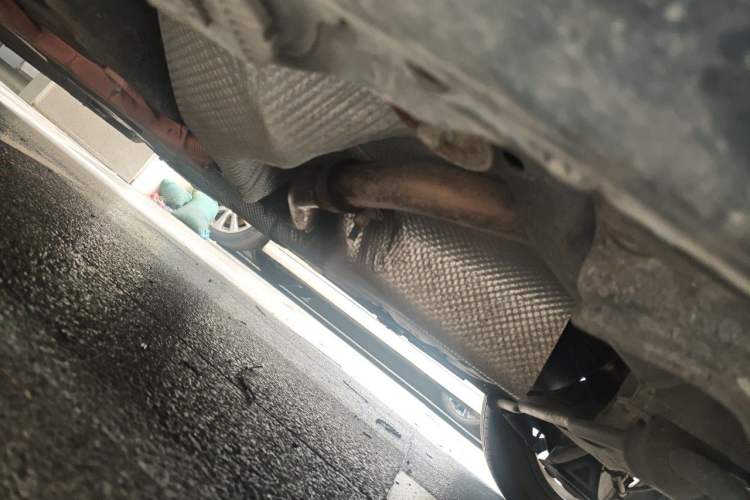 Used Roewe e550 2016 Deluxe Edition Chassis Rear Left