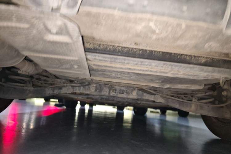 Used Roewe e550 2016 Deluxe Edition Chassis Rear