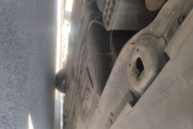 Used Roewe e550 2016 Deluxe Edition Chassis Rear Right