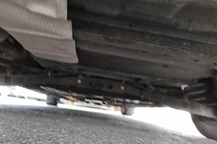 Used Roewe e550 2016 Deluxe Edition Chassis Rear
