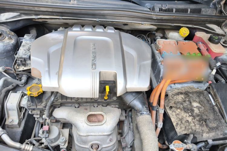 Used Roewe e550 2016 Flagship Edition Engine Bay