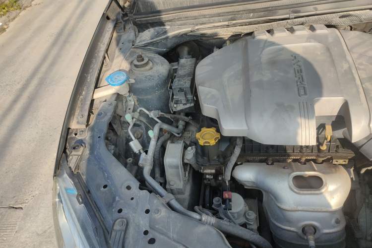 Used Roewe e550 2016 Deluxe Edition Engine Bay Right