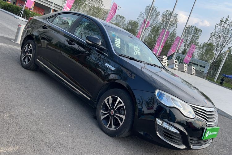 Used Roewe e550 2016 Deluxe Edition Front Right 45 Deg