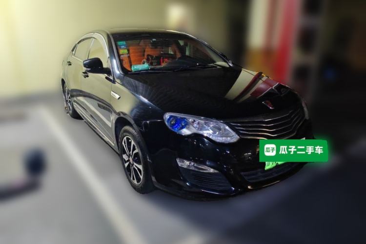 Used Roewe e550 2016 Deluxe Edition Front Right 45 Deg