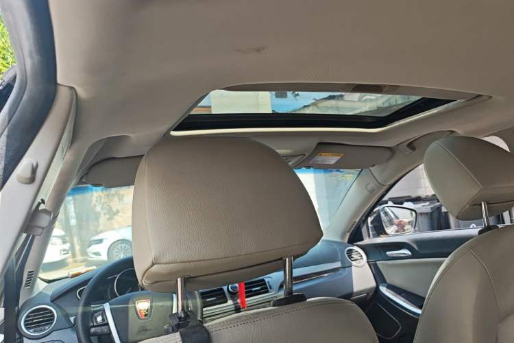 Used Roewe e550 2016 Deluxe Edition Headliner