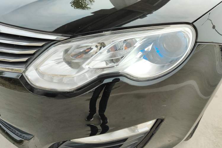 Used Roewe e550 2016 Deluxe Edition Left Front Headlight