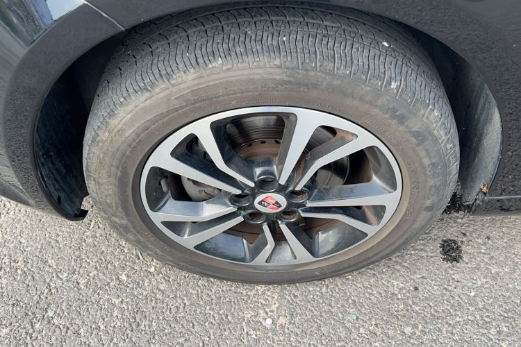 Used Roewe e550 2016 Deluxe Edition Left Front Wheel Hub