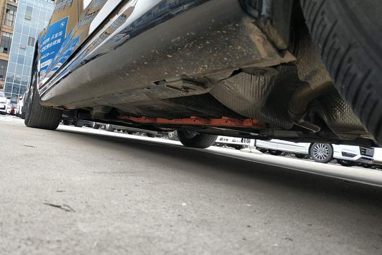 Used Roewe e550 2016 Deluxe Edition Left Side Sill