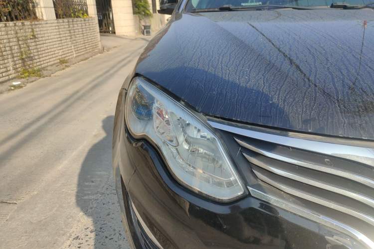 Used Roewe e550 2016 Deluxe Edition Right Front Headlight