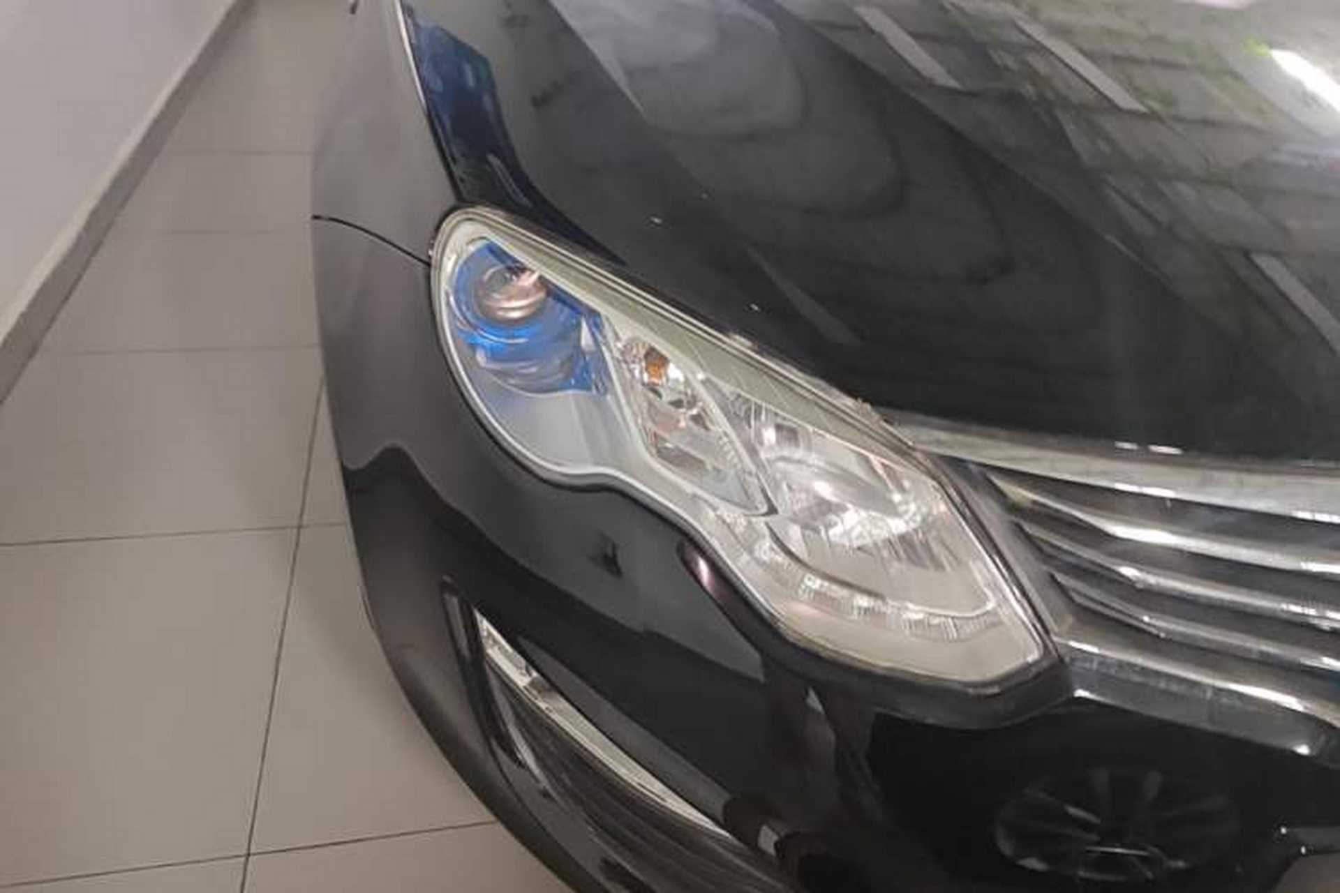 Used Roewe e550 2016 Deluxe Edition Right Front Headlight