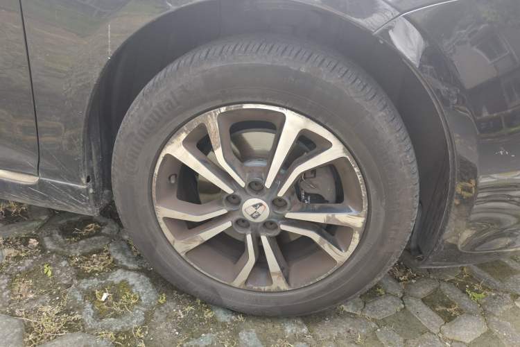 Used Roewe e550 2016 Flagship Edition Right Front Wheel Hub