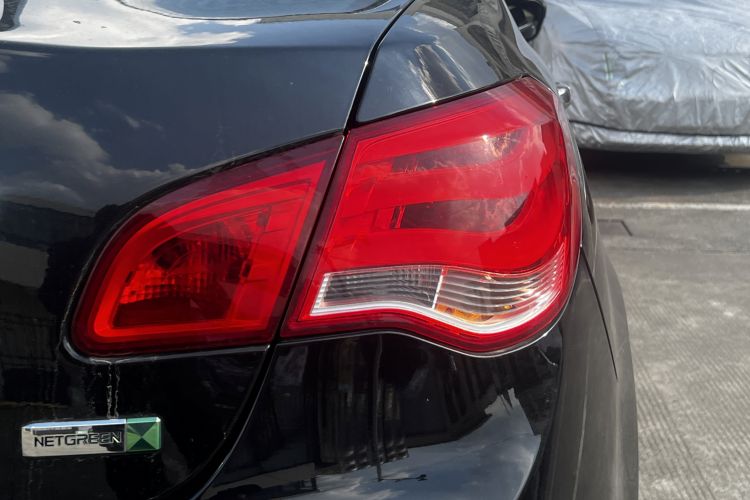 Used Roewe e550 2016 Deluxe Edition Right Rear Taillight