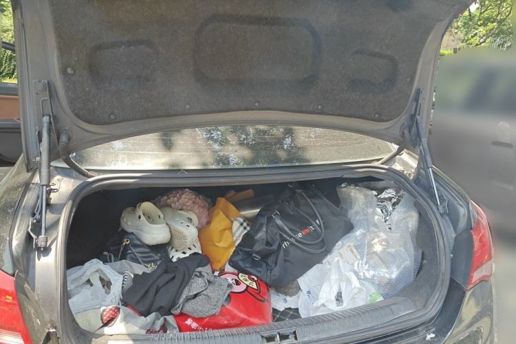 Used Roewe e550 2016 Deluxe Edition Trunk