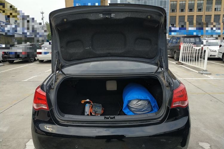 Used Roewe e550 2016 Deluxe Edition Trunk