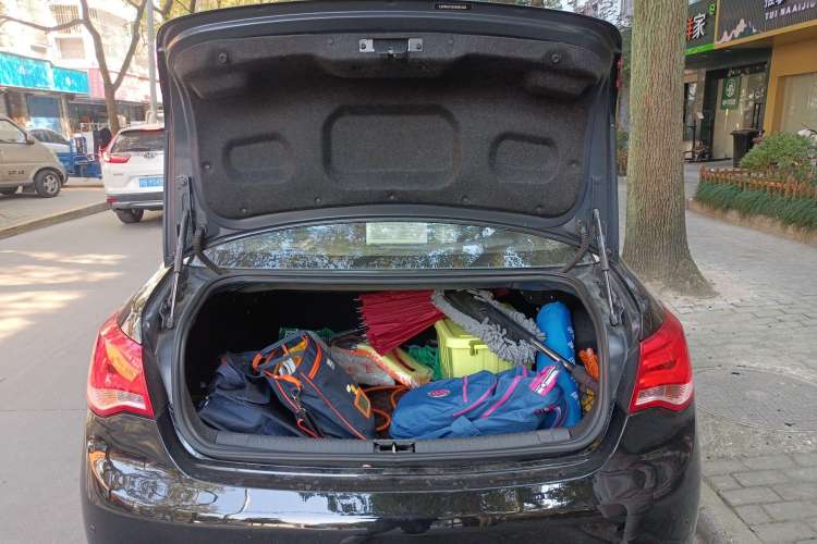 Used Roewe e550 2016 Deluxe Edition Trunk