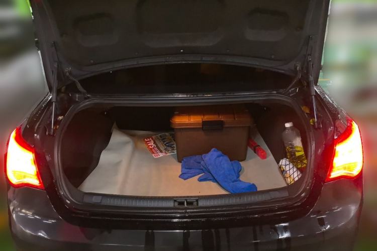 Used Roewe e550 2016 Deluxe Edition Trunk