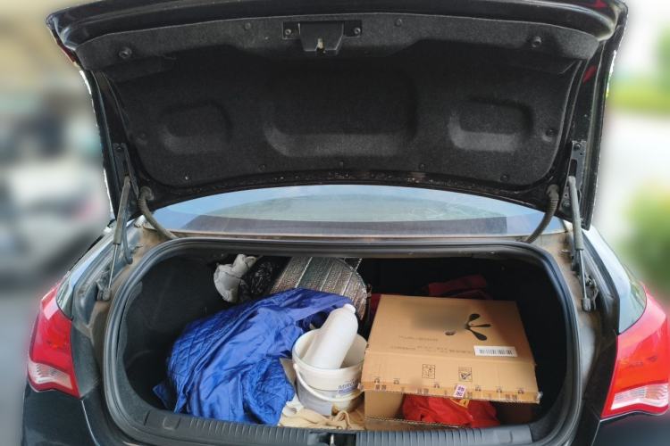 Used Roewe e550 2016 Deluxe Edition Trunk