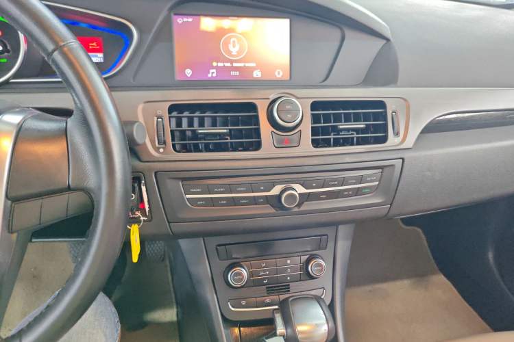 Used Roewe e550 2016 Flagship Edition Audio And AC Panel