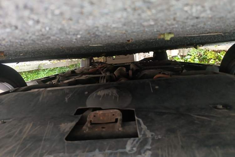 Used Roewe e550 2016 Deluxe Edition Chassis Front