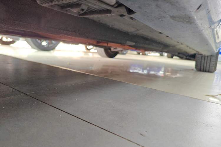 Used Roewe e550 2016 Flagship Edition Chassis Front Left