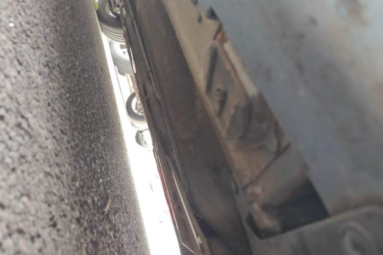 Used Roewe e550 2016 Deluxe Edition Chassis Front Right