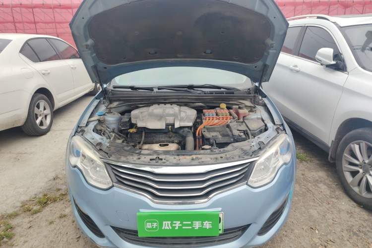 Used Roewe e550 2016 Deluxe Edition Engine Bay
