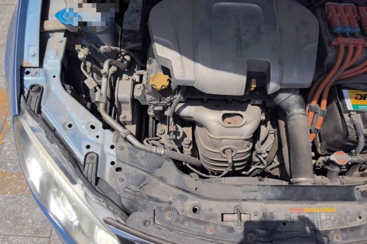 Used Roewe e550 2016 Luxury Edition Engine Bay Right