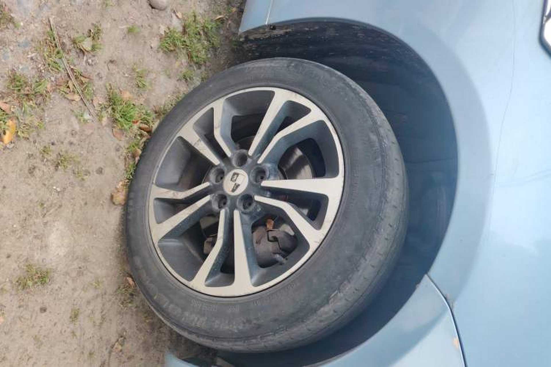Used Roewe e550 2016 Deluxe Edition Right Front Wheel Hub