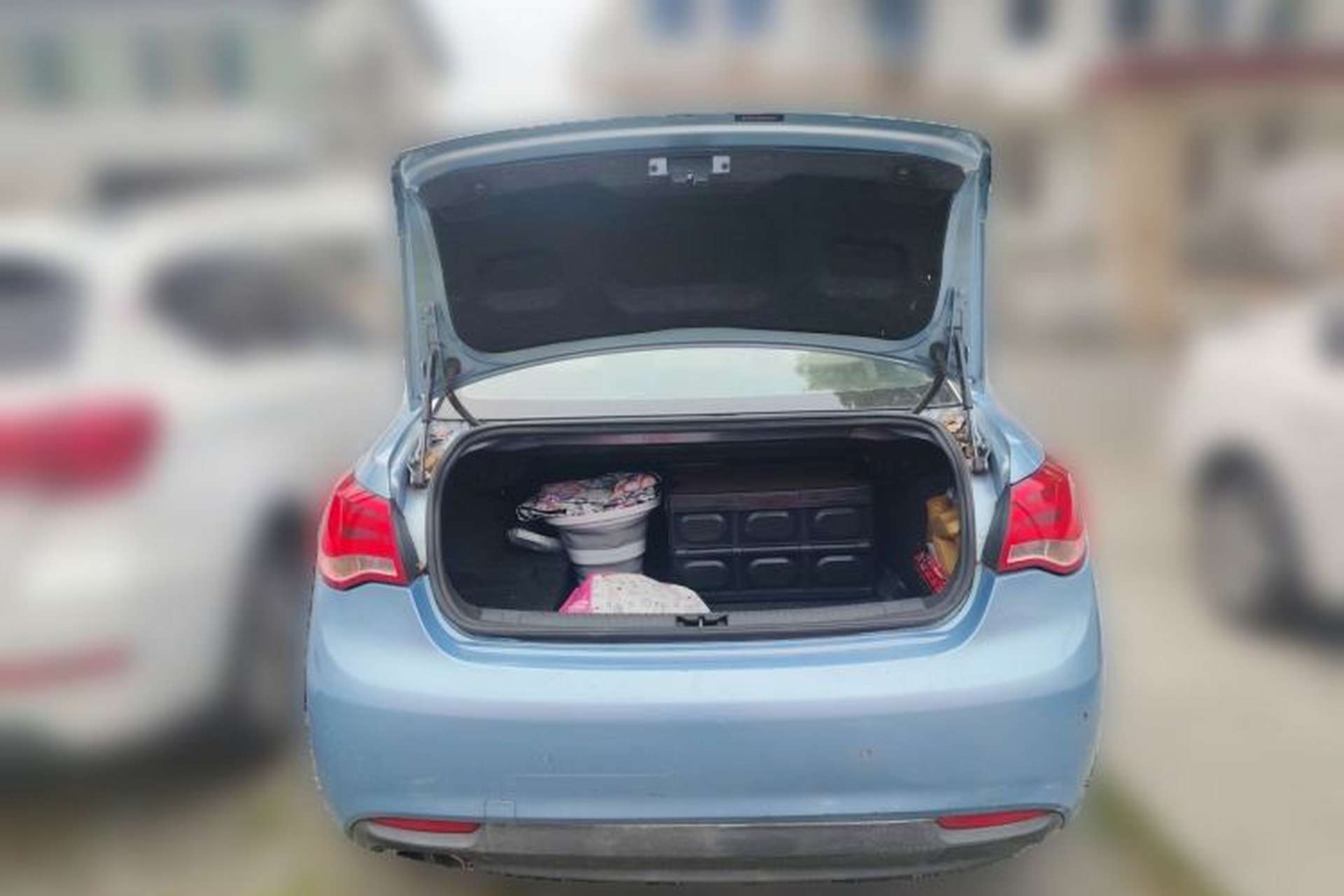 Used Roewe e550 2016 Deluxe Edition Trunk