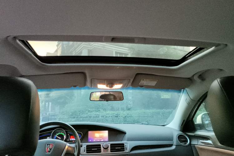 Used Roewe e550 2016 Deluxe Edition Headliner