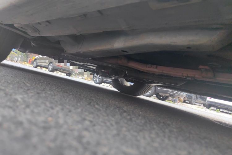 Used Roewe e550 2016 Deluxe Edition Chassis Front Left