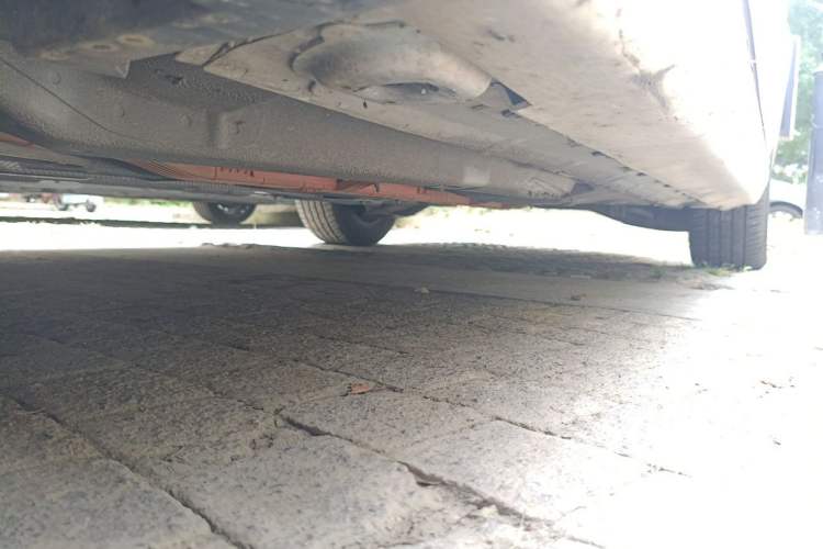 Used Roewe e550 2016 Deluxe Edition Chassis Front Left