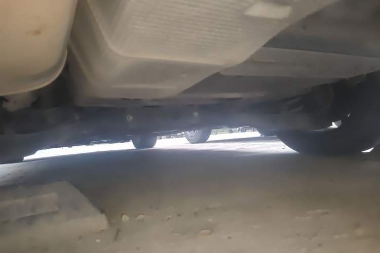 Used Roewe e550 2016 Deluxe Edition Chassis Front Left