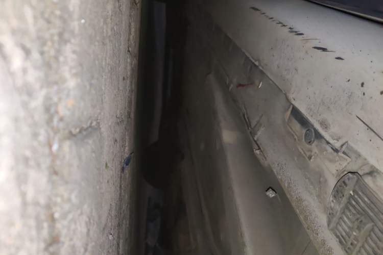 Used Roewe e550 2016 Deluxe Edition Chassis Front Right