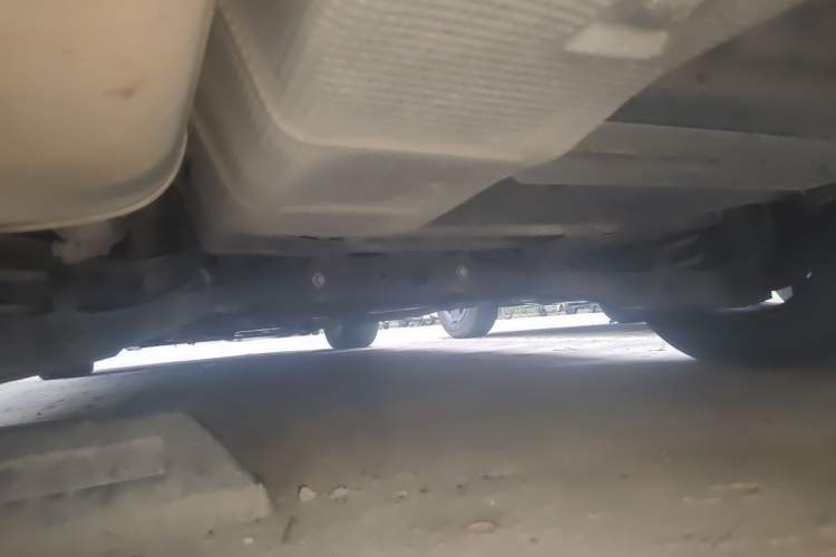 Used Roewe e550 2016 Deluxe Edition Chassis Front Right