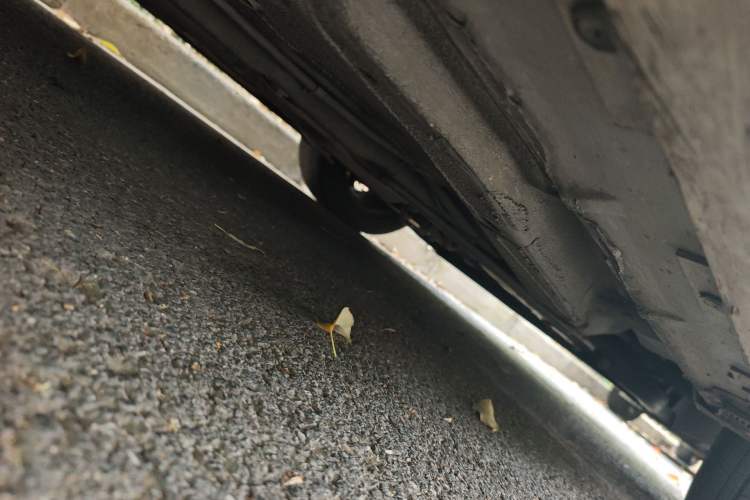 Used Roewe e550 2016 Deluxe Edition Chassis Front Right