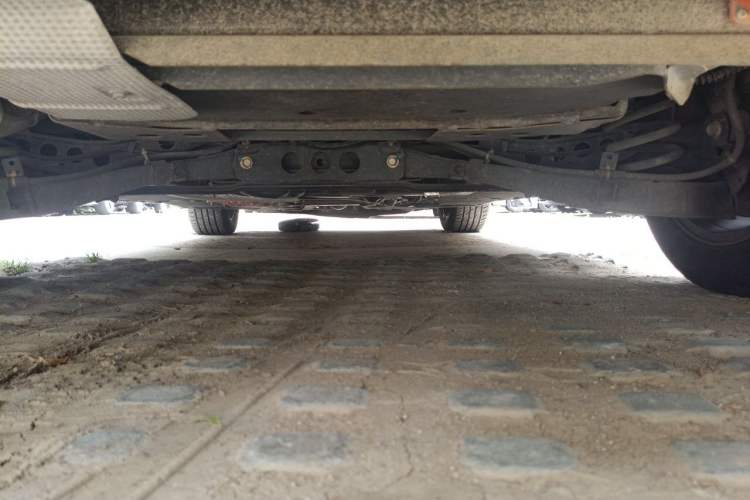 Used Roewe e550 2016 Deluxe Edition Chassis Rear