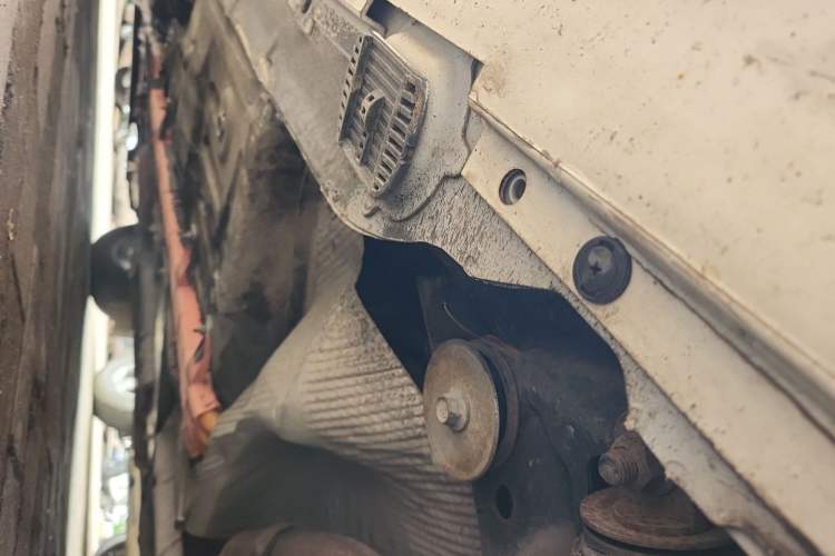 Used Roewe e550 2016 Deluxe Edition Chassis Rear Left