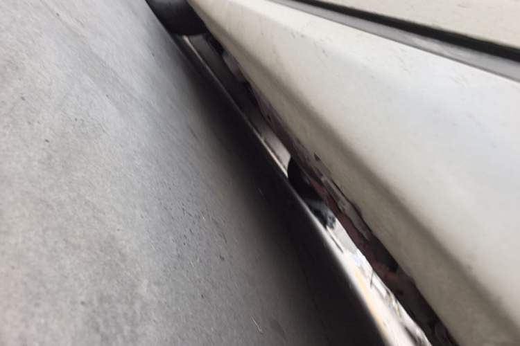 Used Roewe e550 2016 Deluxe Edition Chassis Rear Left